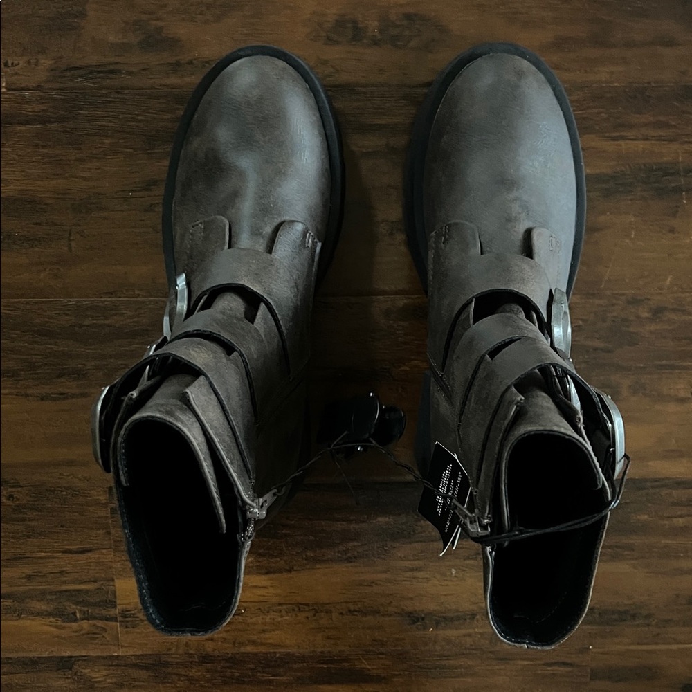 NWT Madden NYC Brown Buckle Strap Lug Sole Combat Boots Size 9 - Picture 8 of 10